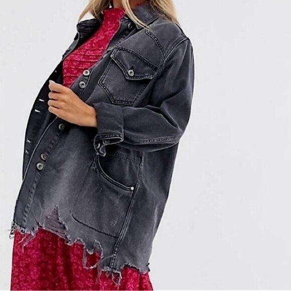 Host Pick⭐️Free People Moonchild Denim Distressed Black Jacket - Picture 4 of 15
